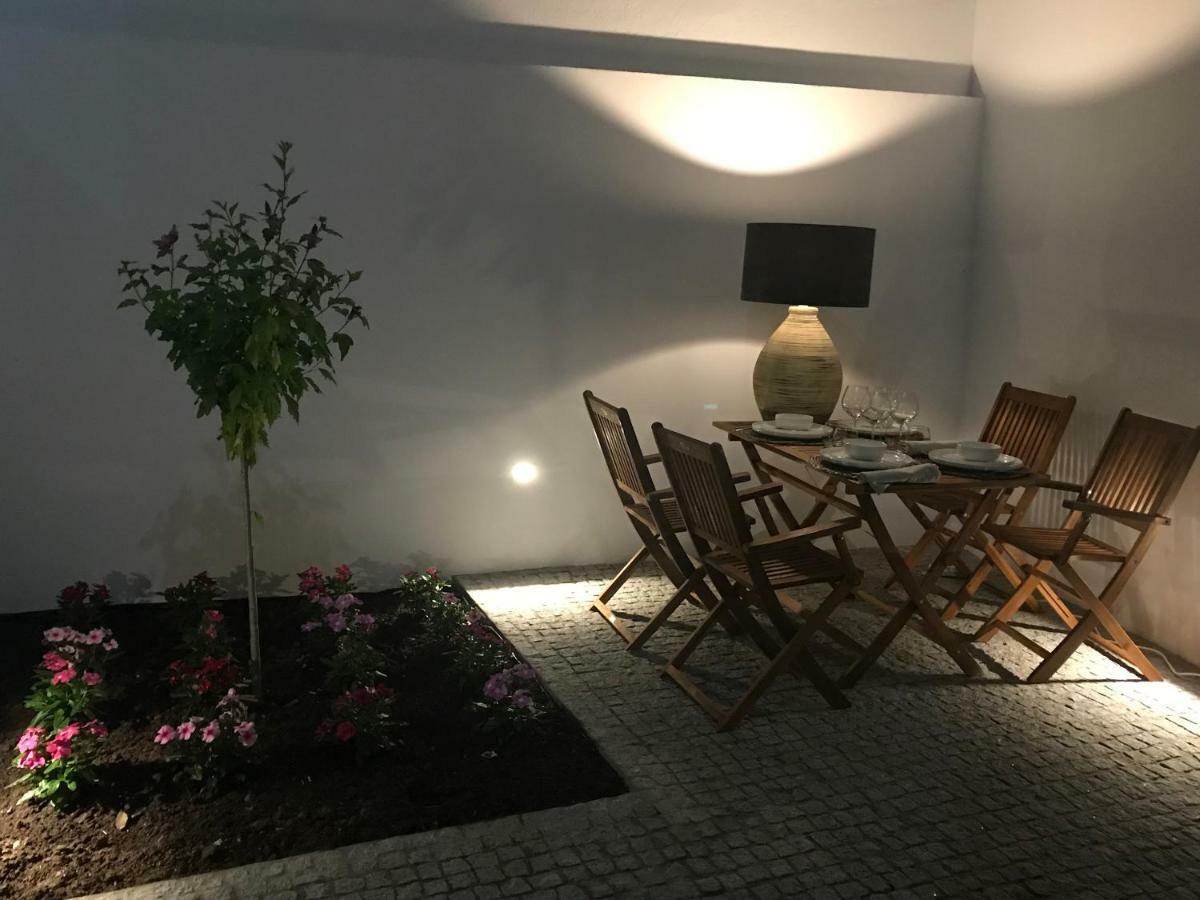 Ferienwohnung Casa Do Cabido - Elegance In Simple Traits Évora Exterior foto